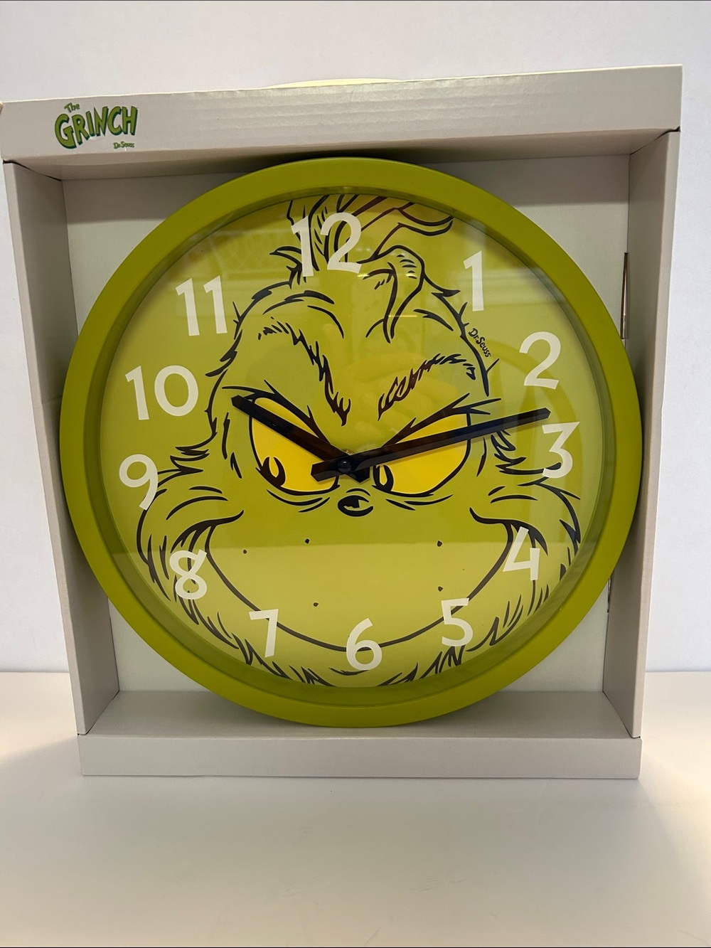 Grinch wall clock